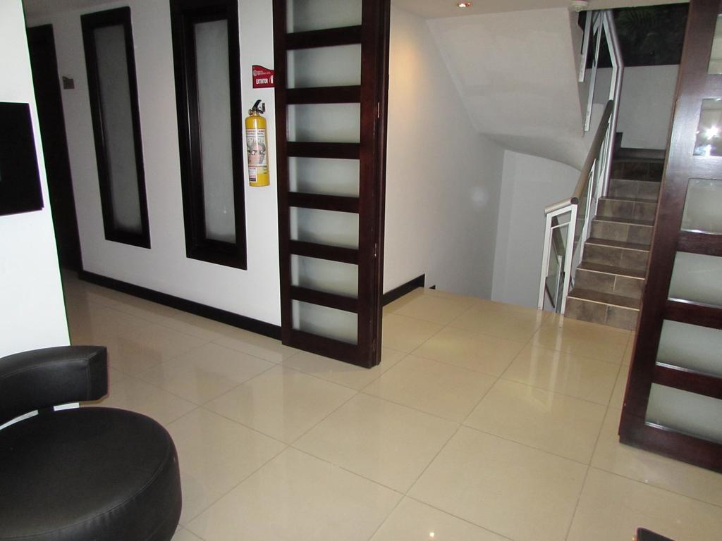 Aw Hotel Connect 33 Bogotá Zewnętrze zdjęcie