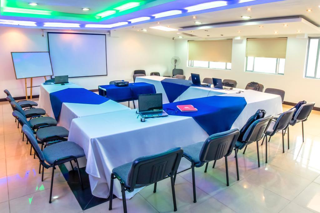 Aw Hotel Connect 33 Bogotá Zewnętrze zdjęcie