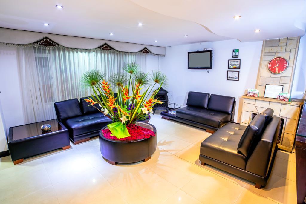 Aw Hotel Connect 33 Bogotá Zewnętrze zdjęcie