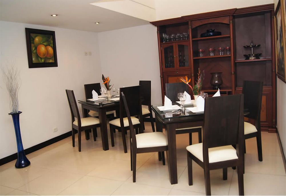 Aw Hotel Connect 33 Bogotá Zewnętrze zdjęcie